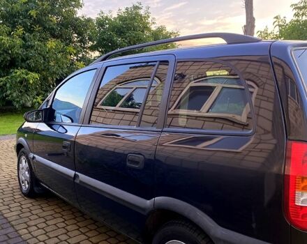 Чорний Опель Зафіра, об'ємом двигуна 2 л та пробігом 355 тис. км за 4000 $, фото 3 на Automoto.ua