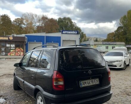Черный Опель Зафира, объемом двигателя 2.2 л и пробегом 359 тыс. км за 3399 $, фото 7 на Automoto.ua