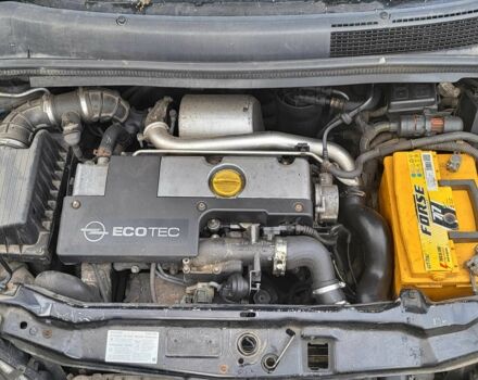 Черный Опель Зафира, объемом двигателя 2 л и пробегом 1 тыс. км за 3800 $, фото 1 на Automoto.ua