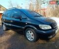 Чорний Опель Зафіра, об'ємом двигуна 2.2 л та пробігом 300 тис. км за 3100 $, фото 1 на Automoto.ua
