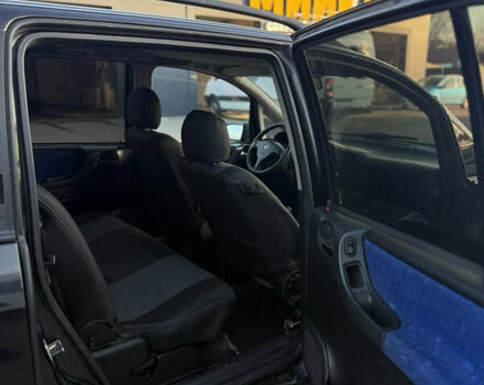 Черный Опель Зафира, объемом двигателя 2.2 л и пробегом 343 тыс. км за 3399 $, фото 13 на Automoto.ua