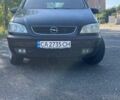 Черный Опель Зафира, объемом двигателя 1.8 л и пробегом 381 тыс. км за 2500 $, фото 1 на Automoto.ua