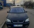 Черный Опель Зафира, объемом двигателя 2.2 л и пробегом 342 тыс. км за 3999 $, фото 1 на Automoto.ua