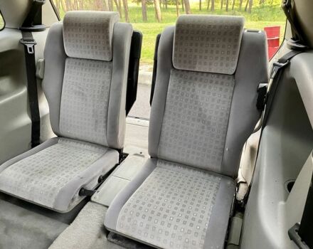 Черный Опель Зафира, объемом двигателя 2 л и пробегом 250 тыс. км за 2999 $, фото 11 на Automoto.ua