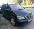 Черный Опель Зафира, объемом двигателя 2 л и пробегом 320 тыс. км за 3900 $, фото 1 на Automoto.ua
