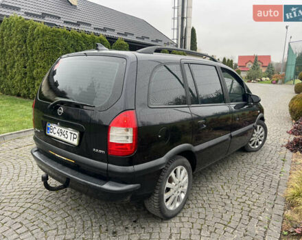 Черный Опель Зафира, объемом двигателя 2.17 л и пробегом 299 тыс. км за 2649 $, фото 5 на Automoto.ua
