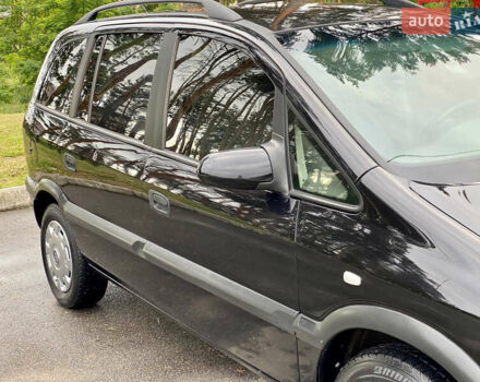 Чорний Опель Зафіра, об'ємом двигуна 2 л та пробігом 250 тис. км за 2999 $, фото 17 на Automoto.ua