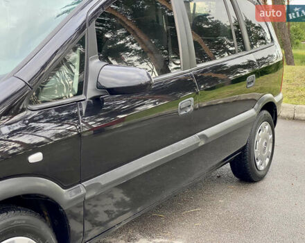 Чорний Опель Зафіра, об'ємом двигуна 2 л та пробігом 250 тис. км за 2999 $, фото 7 на Automoto.ua
