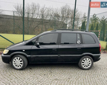 Черный Опель Зафира, объемом двигателя 2.17 л и пробегом 299 тыс. км за 2649 $, фото 2 на Automoto.ua