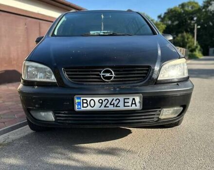Черный Опель Зафира, объемом двигателя 2.2 л и пробегом 298 тыс. км за 3600 $, фото 18 на Automoto.ua