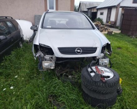 Черный Опель Зафира, объемом двигателя 2.2 л и пробегом 300 тыс. км за 700 $, фото 8 на Automoto.ua