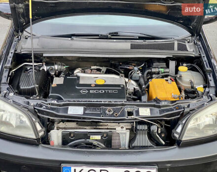 Чорний Опель Зафіра, об'ємом двигуна 2 л та пробігом 250 тис. км за 2999 $, фото 31 на Automoto.ua