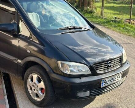 Черный Опель Зафира, объемом двигателя 2.2 л и пробегом 298 тыс. км за 3600 $, фото 6 на Automoto.ua