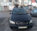 Черный Опель Зафира, объемом двигателя 2 л и пробегом 400 тыс. км за 2000 $, фото 1 на Automoto.ua
