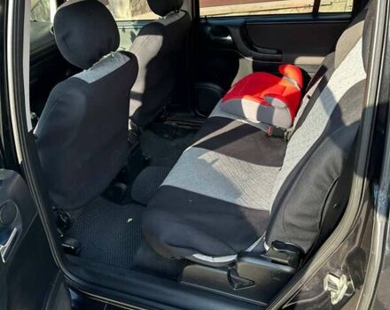 Черный Опель Зафира, объемом двигателя 2.2 л и пробегом 298 тыс. км за 3600 $, фото 14 на Automoto.ua