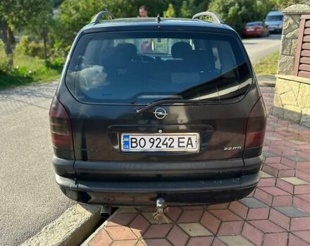 Черный Опель Зафира, объемом двигателя 2.2 л и пробегом 298 тыс. км за 3600 $, фото 22 на Automoto.ua