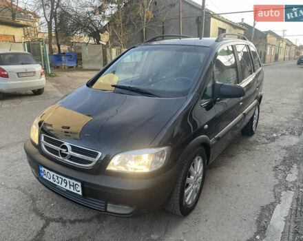 Черный Опель Зафира, объемом двигателя 2 л и пробегом 400 тыс. км за 4000 $, фото 1 на Automoto.ua