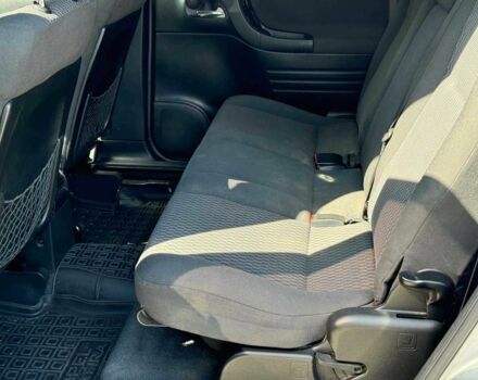 Черный Опель Зафира, объемом двигателя 1.8 л и пробегом 194 тыс. км за 4790 $, фото 22 на Automoto.ua