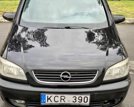 Черный Опель Зафира, объемом двигателя 2 л и пробегом 250 тыс. км за 2999 $, фото 5 на Automoto.ua