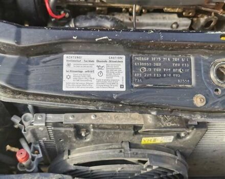 Черный Опель Зафира, объемом двигателя 1.8 л и пробегом 235 тыс. км за 4900 $, фото 14 на Automoto.ua