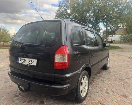 Черный Опель Зафира, объемом двигателя 2 л и пробегом 275 тыс. км за 2200 $, фото 8 на Automoto.ua