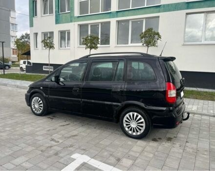 Черный Опель Зафира, объемом двигателя 2.2 л и пробегом 350 тыс. км за 1950 $, фото 1 на Automoto.ua