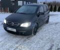 Черный Опель Зафира, объемом двигателя 2 л и пробегом 245 тыс. км за 3700 $, фото 4 на Automoto.ua