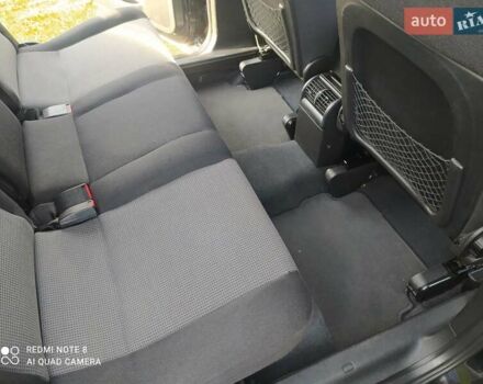 Черный Опель Зафира, объемом двигателя 1.6 л и пробегом 289 тыс. км за 4500 $, фото 10 на Automoto.ua