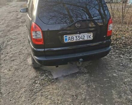 Черный Опель Зафира, объемом двигателя 1.8 л и пробегом 235 тыс. км за 4900 $, фото 6 на Automoto.ua