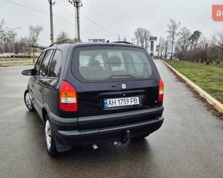 Черный Опель Зафира, объемом двигателя 1.8 л и пробегом 208 тыс. км за 4350 $, фото 6 на Automoto.ua