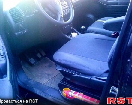 Черный Опель Зафира, объемом двигателя 1.8 л и пробегом 189 тыс. км за 4700 $, фото 7 на Automoto.ua