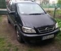 Черный Опель Зафира, объемом двигателя 1.9 л и пробегом 300 тыс. км за 2000 $, фото 1 на Automoto.ua