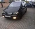 Черный Опель Зафира, объемом двигателя 2.2 л и пробегом 290 тыс. км за 2850 $, фото 4 на Automoto.ua