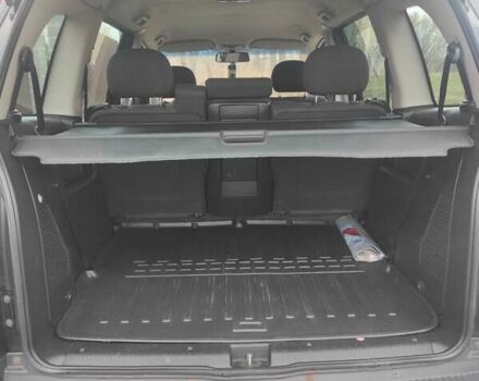 Черный Опель Зафира, объемом двигателя 1.6 л и пробегом 289 тыс. км за 4500 $, фото 7 на Automoto.ua