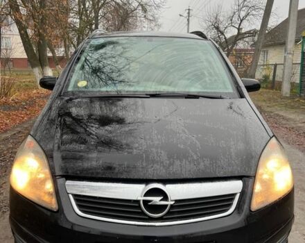 Черный Опель Зафира, объемом двигателя 1.9 л и пробегом 350 тыс. км за 2299 $, фото 7 на Automoto.ua