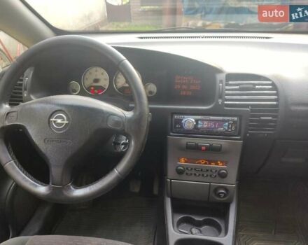 Черный Опель Зафира, объемом двигателя 2 л и пробегом 244 тыс. км за 4999 $, фото 8 на Automoto.ua