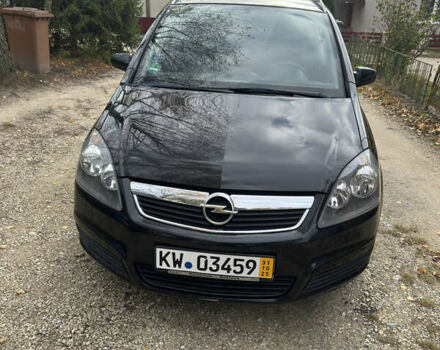 Черный Опель Зафира, объемом двигателя 1.8 л и пробегом 167 тыс. км за 5300 $, фото 2 на Automoto.ua