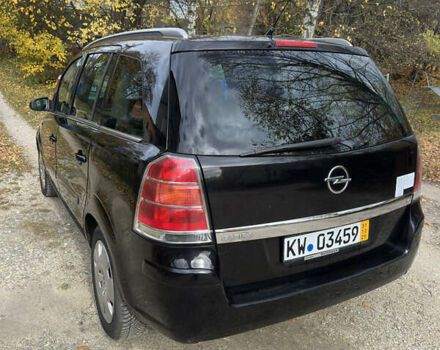 Черный Опель Зафира, объемом двигателя 1.8 л и пробегом 167 тыс. км за 5300 $, фото 11 на Automoto.ua