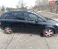 Черный Опель Зафира, объемом двигателя 2.2 л и пробегом 197 тыс. км за 5800 $, фото 3 на Automoto.ua