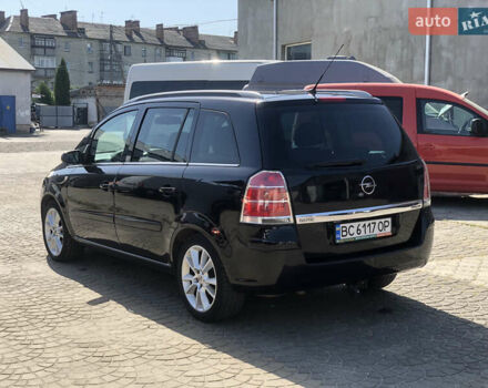 Чорний Опель Зафіра, об'ємом двигуна 2.2 л та пробігом 218 тис. км за 5999 $, фото 4 на Automoto.ua