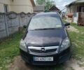 Черный Опель Зафира, объемом двигателя 1.9 л и пробегом 475 тыс. км за 4999 $, фото 1 на Automoto.ua