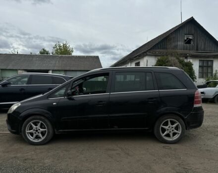 Черный Опель Зафира, объемом двигателя 1.9 л и пробегом 208 тыс. км за 3000 $, фото 1 на Automoto.ua