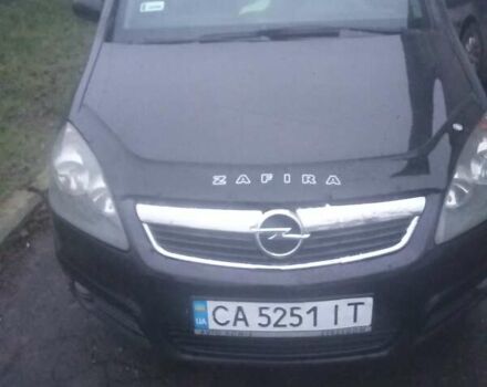 Черный Опель Зафира, объемом двигателя 1.9 л и пробегом 216 тыс. км за 7300 $, фото 1 на Automoto.ua