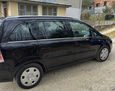 Черный Опель Зафира, объемом двигателя 1.8 л и пробегом 167 тыс. км за 5300 $, фото 7 на Automoto.ua