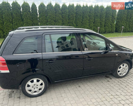 Чорний Опель Зафіра, об'ємом двигуна 1.6 л та пробігом 215 тис. км за 5290 $, фото 8 на Automoto.ua