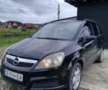 Чорний Опель Зафіра, об'ємом двигуна 1.9 л та пробігом 290 тис. км за 3150 $, фото 1 на Automoto.ua