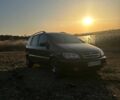 Чорний Опель Зафіра, об'ємом двигуна 1.8 л та пробігом 217 тис. км за 5000 $, фото 1 на Automoto.ua
