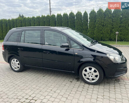 Чорний Опель Зафіра, об'ємом двигуна 1.6 л та пробігом 215 тис. км за 5290 $, фото 10 на Automoto.ua