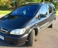 Черный Опель Зафира, объемом двигателя 2 л и пробегом 400 тыс. км за 2500 $, фото 1 на Automoto.ua