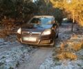Чорний Опель Зафіра, об'ємом двигуна 1.9 л та пробігом 321 тис. км за 5500 $, фото 1 на Automoto.ua